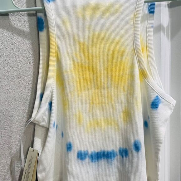 GUESS Crop Tank Top - Picture 8 of 13